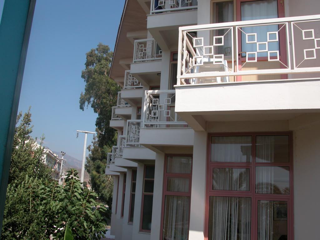Ceren Hotel Fethiye Exterior foto